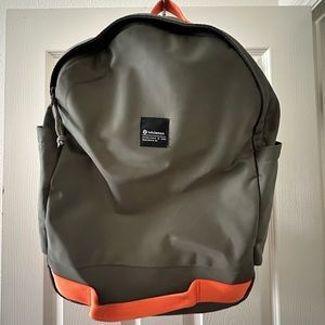 Like new Lululemon backpack